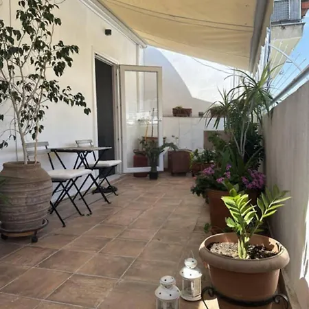 Oasis Apartment