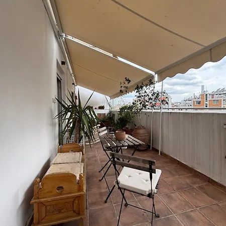 Oasis Apartment